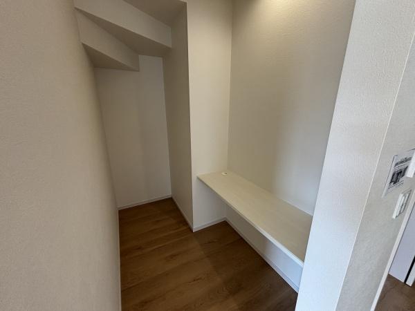 富田林市廿山２丁目　新築一戸建　３号棟
