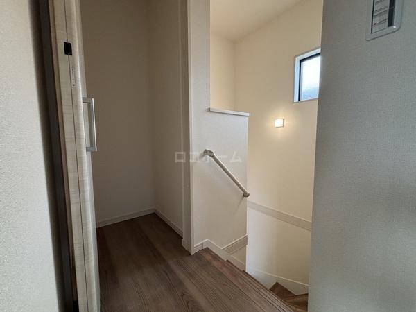 富田林市東板持町３丁目　新築一戸建　１号棟