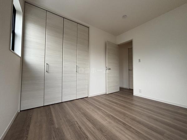 富田林市東板持町３丁目　新築一戸建　１号棟