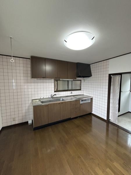 富田林市新家２丁目　一戸建