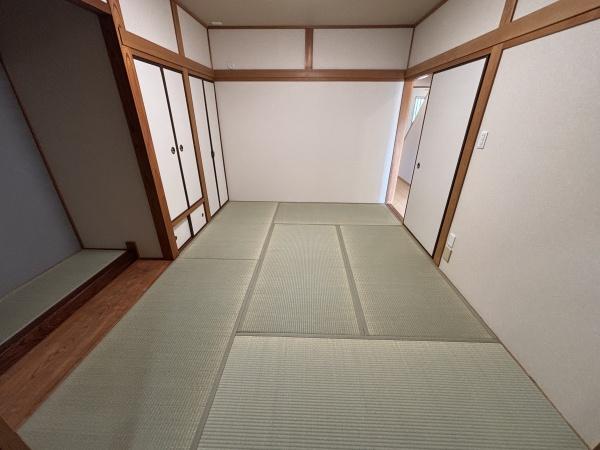 富田林市向陽台２丁目の中古一戸建て