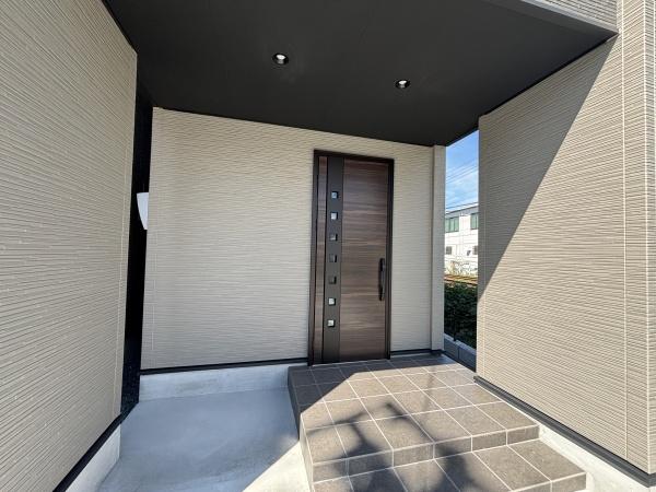 富田林市若松町西２丁目　新築一戸建　２号棟