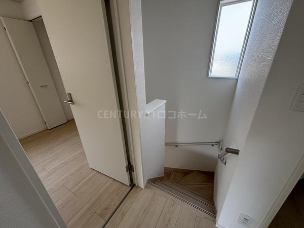 富田林市東板持町　新築一戸建　１号棟