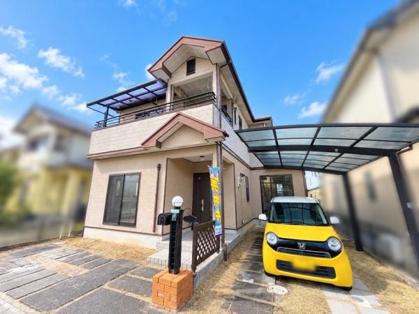 河南町鈴美台１丁目　一戸建