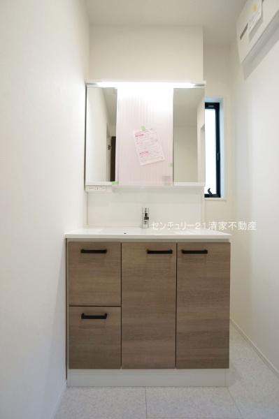 春日井市高山町３丁目の中古一戸建て