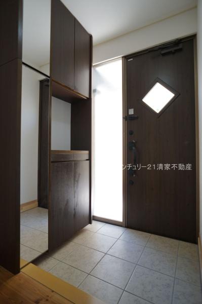 小牧市光ケ丘２丁目の中古一戸建て
