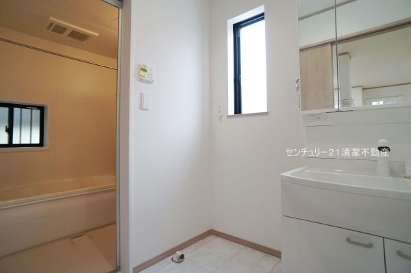 春日井市堀ノ内町北１丁目の新築一戸建