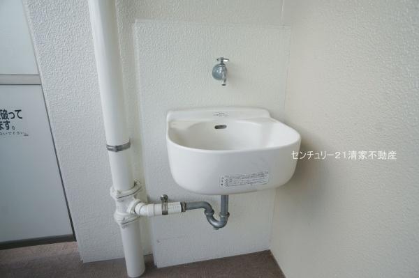 ローレルコート岩成台