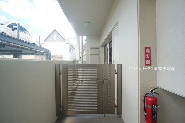 ローレルコート岩成台