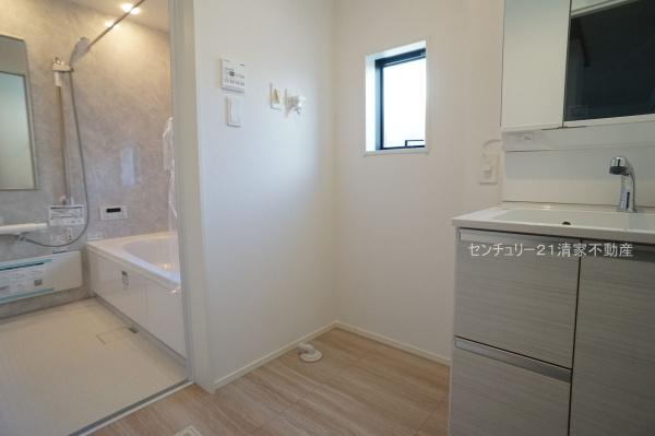 春日井市岩成台１０丁目の新築一戸建