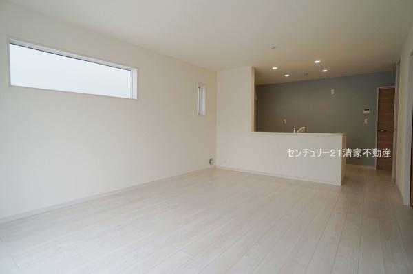 春日井市岩成台９丁目の新築一戸建