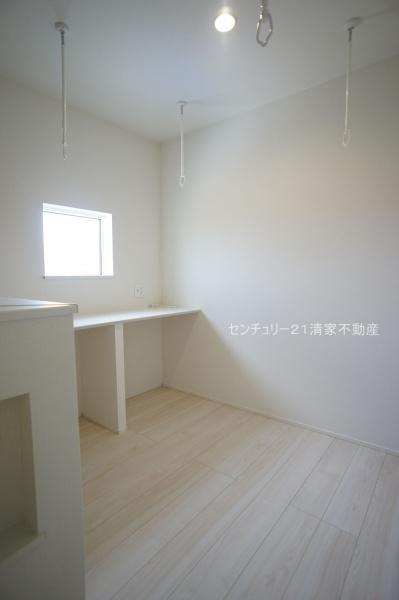 小牧市藤島町居屋敷の新築一戸建