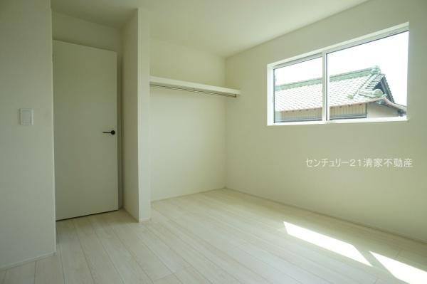 小牧市藤島町居屋敷の新築一戸建