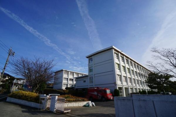 春日井市白山町6丁目の新築一戸建(岩成台中学校)