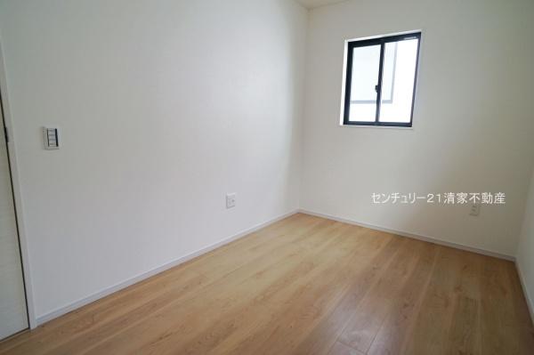 春日井市白山町６丁目の新築一戸建