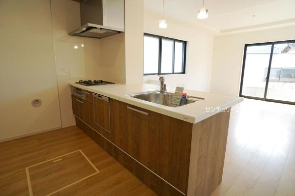 春日井市白山町６丁目の新築一戸建