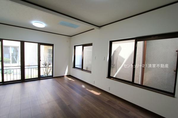 春日井市白山町３丁目の中古一戸建