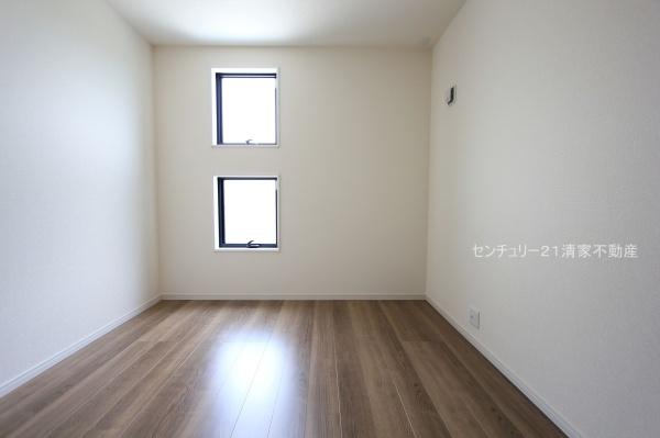 名古屋市守山区大字上志段味字東谷の新築一戸建