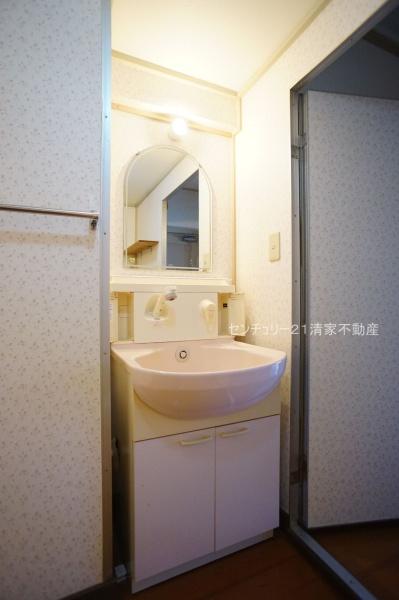 岩成台西第２住宅６０５号棟