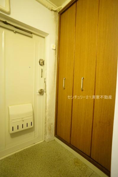 岩成台西団地５１２号棟