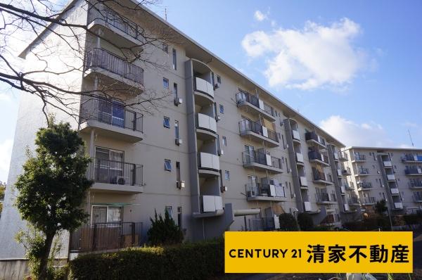岩成台西団地５１２号棟