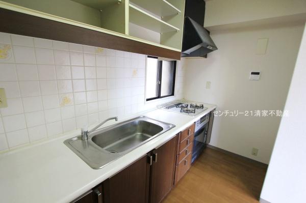メゾン中央台５号棟