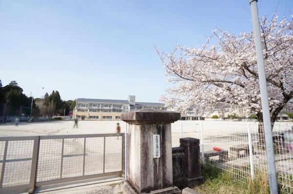土岐市泉西窯町3丁目の新築一戸建(泉小学校)