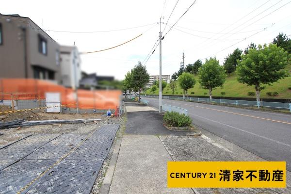 春日井市岩成台９丁目の新築一戸建