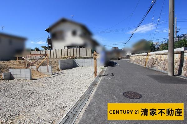 春日井市中央台６丁目の新築一戸建