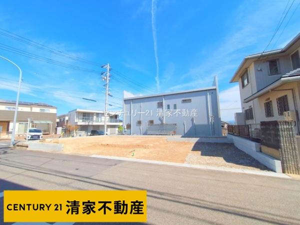 春日井市坂下町７丁目の新築一戸建