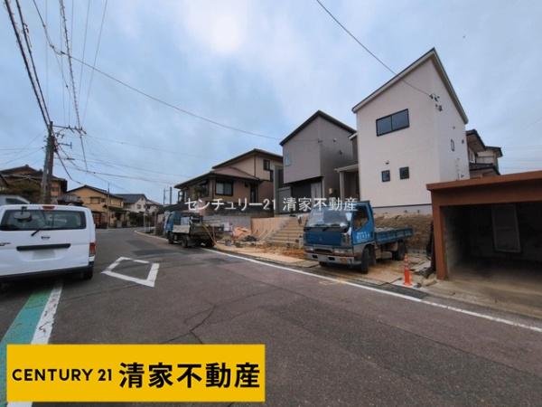 小牧市大字久保一色の新築一戸建