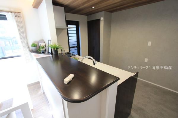 春日井市白山町２丁目の新築一戸建