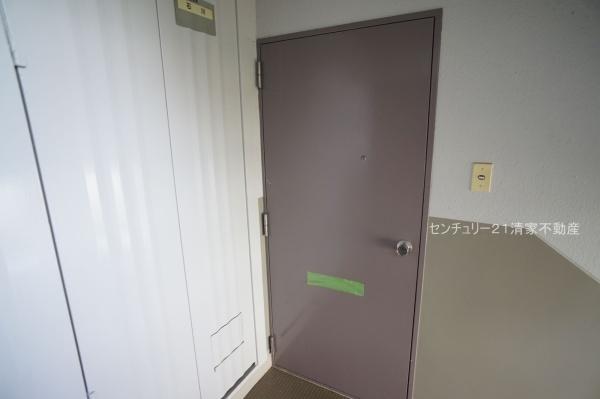 岩成台西団地５０１号棟