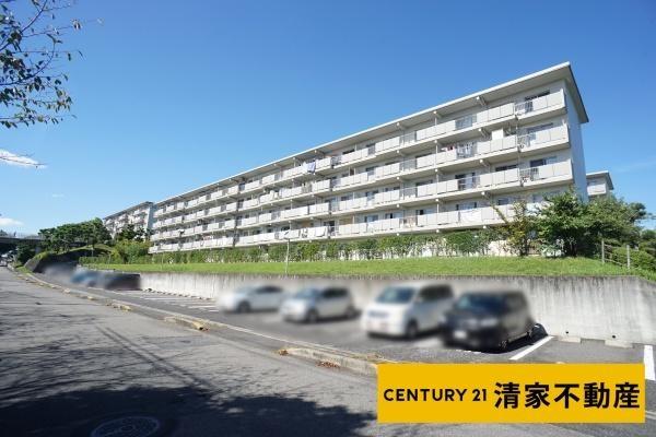 岩成台西団地５０１号棟