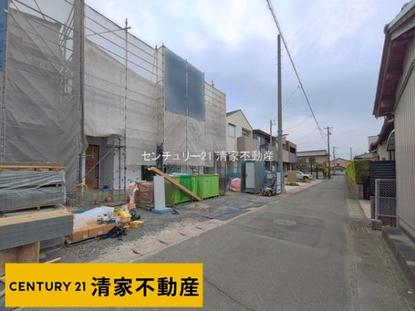 小牧市郷中２丁目の新築一戸建