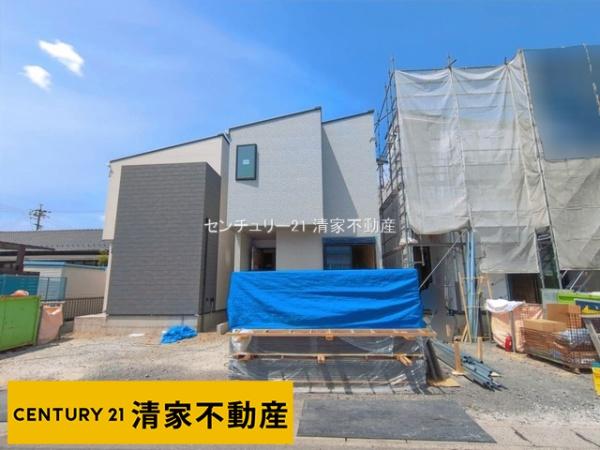 小牧市郷中２丁目の新築一戸建