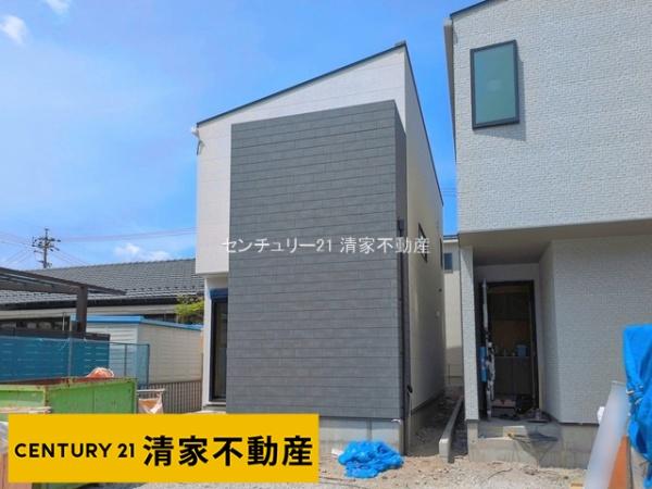 小牧市郷中2丁目の新築一戸建
