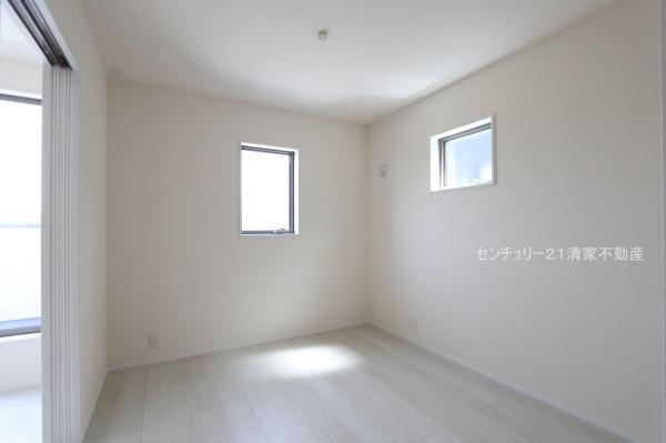 春日井市坂下町４丁目の新築一戸建