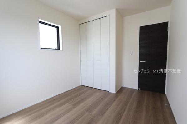 春日井市坂下町４丁目の新築一戸建