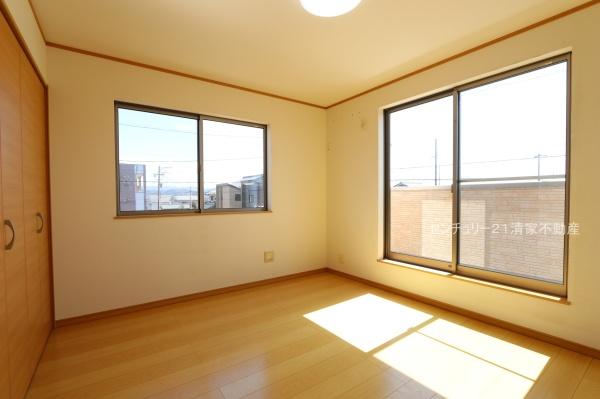 春日井市不二ガ丘３丁目の中古一戸建て