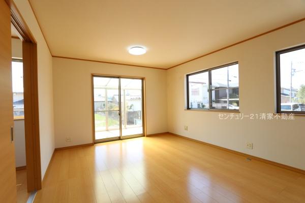 春日井市不二ガ丘３丁目の中古一戸建て