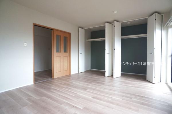 メゾン中央台８号棟