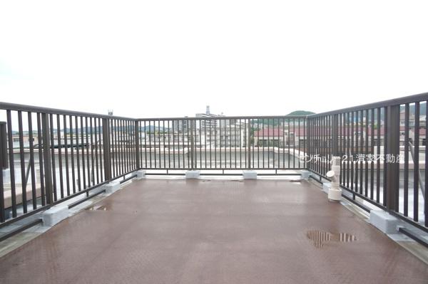 メゾン中央台８号棟