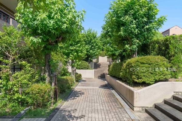 メゾン中央台８号棟