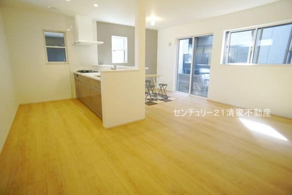 北名古屋市久地野幟立の新築一戸建
