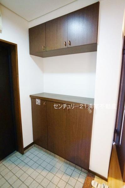 レインボー西本町