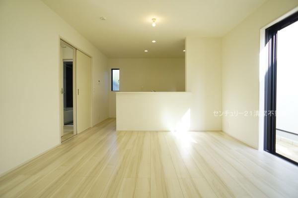 春日井市高山町２丁目の新築一戸建