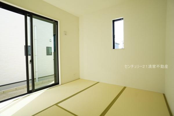 春日井市高山町２丁目の新築一戸建