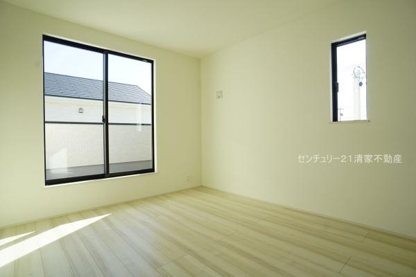 春日井市高山町２丁目の新築一戸建
