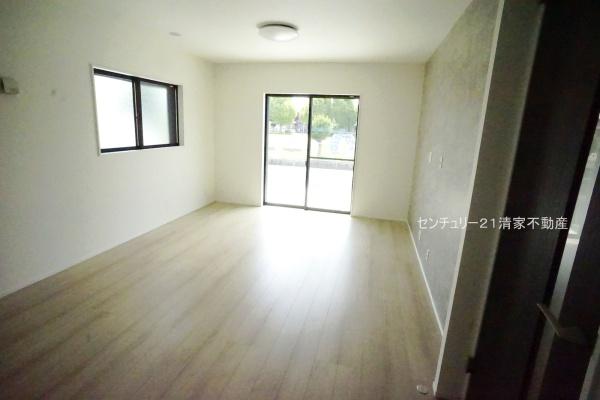 春日井市高山町３丁目の中古一戸建て